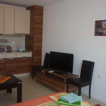 Ganozliev's In Kavatsi Area Διαμέρισμα *