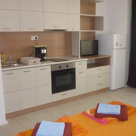 Ganozliev's In Kavatsi Area * Σωζόπολη