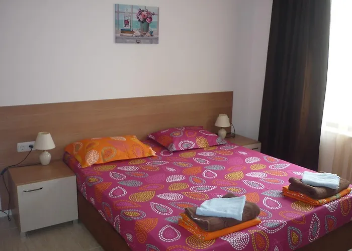 公寓 Ganozliev's In Kavatsi Area *