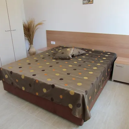 Ganozliev's In Kavatsi Area Apartment