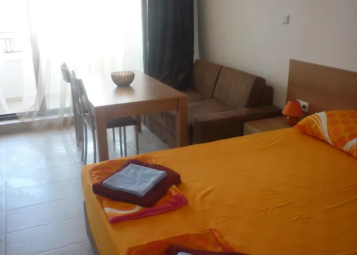 Ganozliev's In Kavatsi Area * Созополь