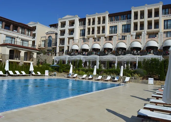 Ganozliev's In Kavatsi Area Апартаменты